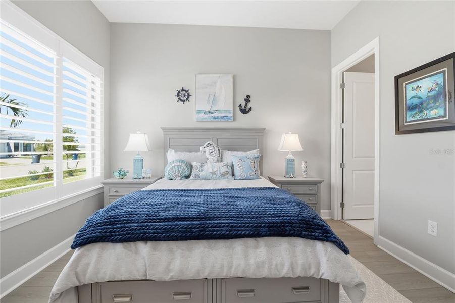 Furnished interior view inside a new home in , Lakewood Ranch (Image 44).