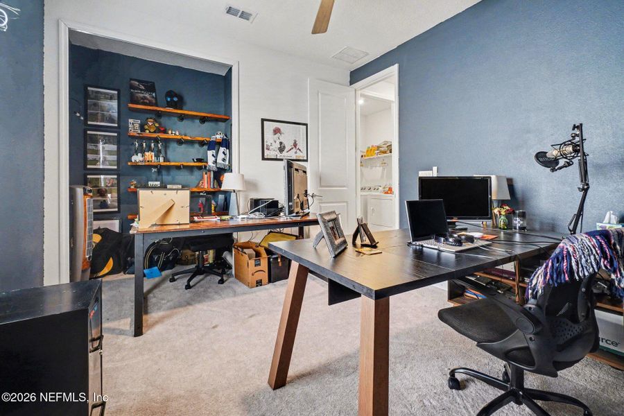 Furnished interior view inside a new home in , Yulee (Image 24).