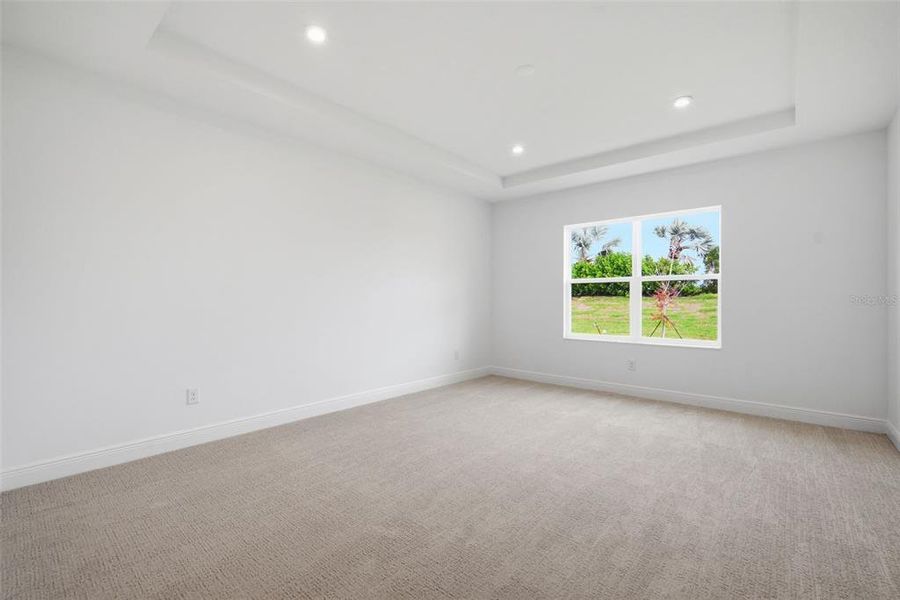 Spacious, unfurnished interior of a new home in North River Ranch, Parrish (Image 32).