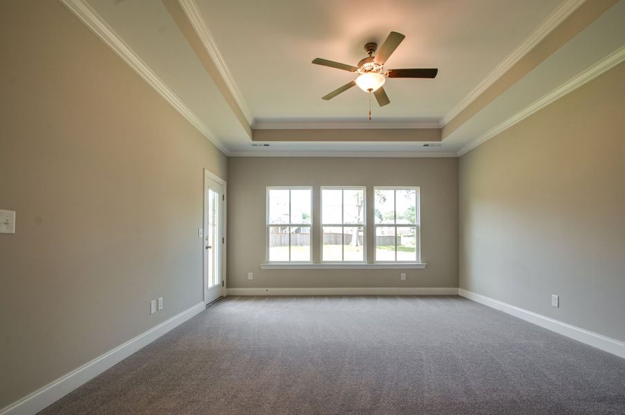 Rutledge III Farmhouse