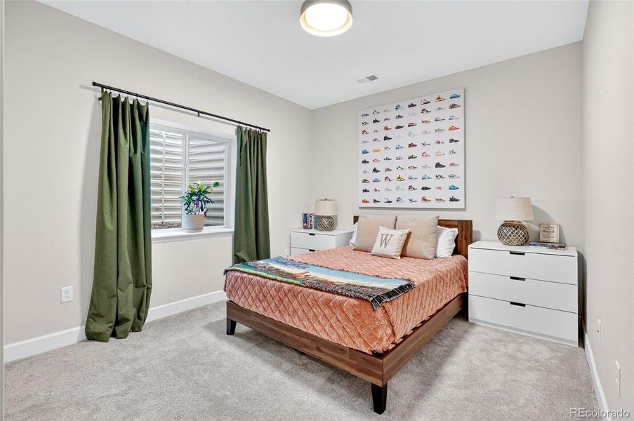Furnished interior view inside a new home in Colliers Hill, Erie (Image 37). Furnished interior view inside a new home in Colliers Hill, Erie (Image 37).