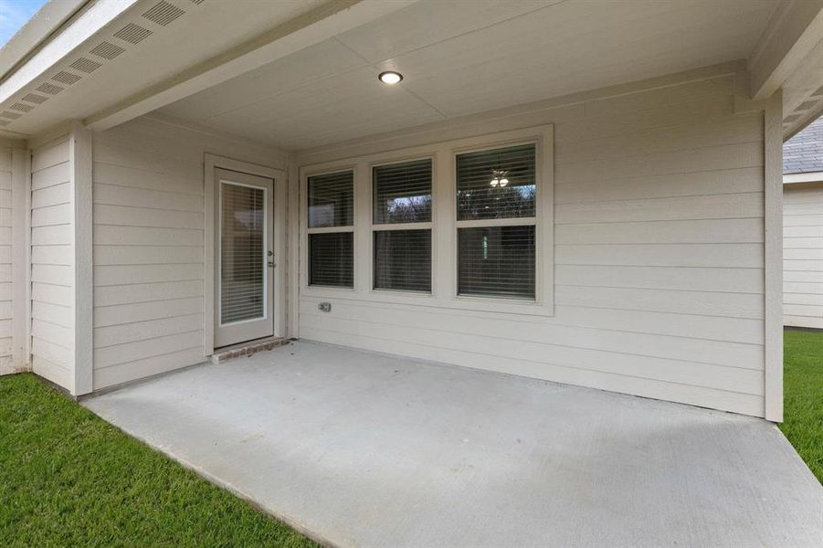 2609 Streamside-Patio-1 2609 Streamside-Patio-1