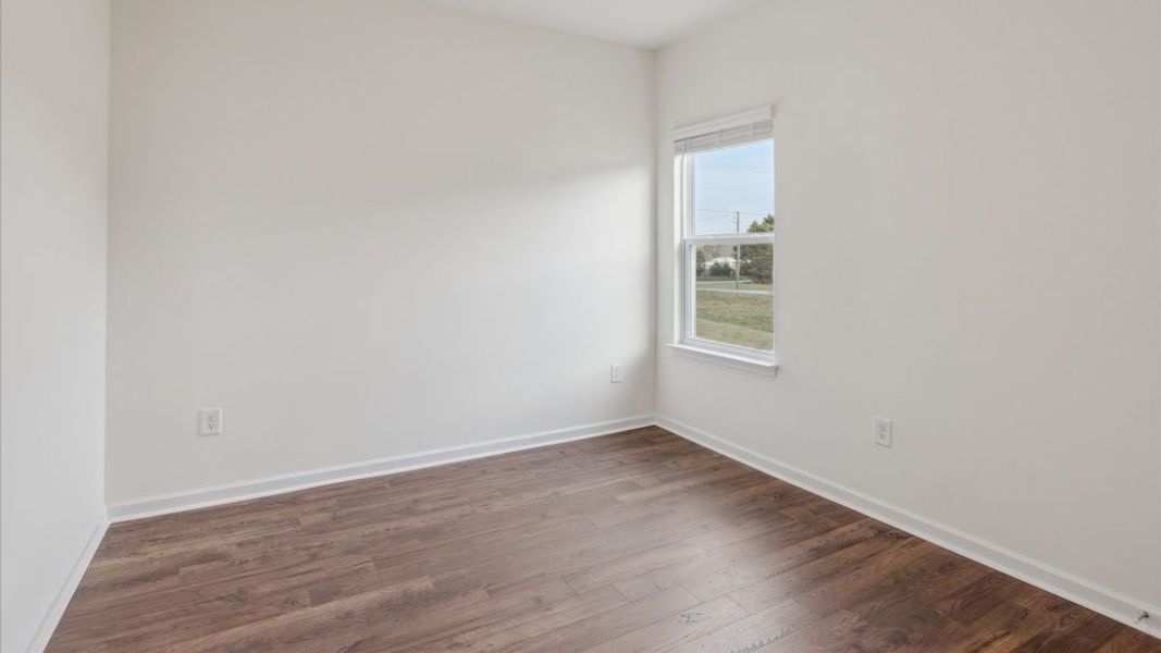 Spacious, unfurnished interior of a new home in Catlett Cove, Knoxville (Image 22).