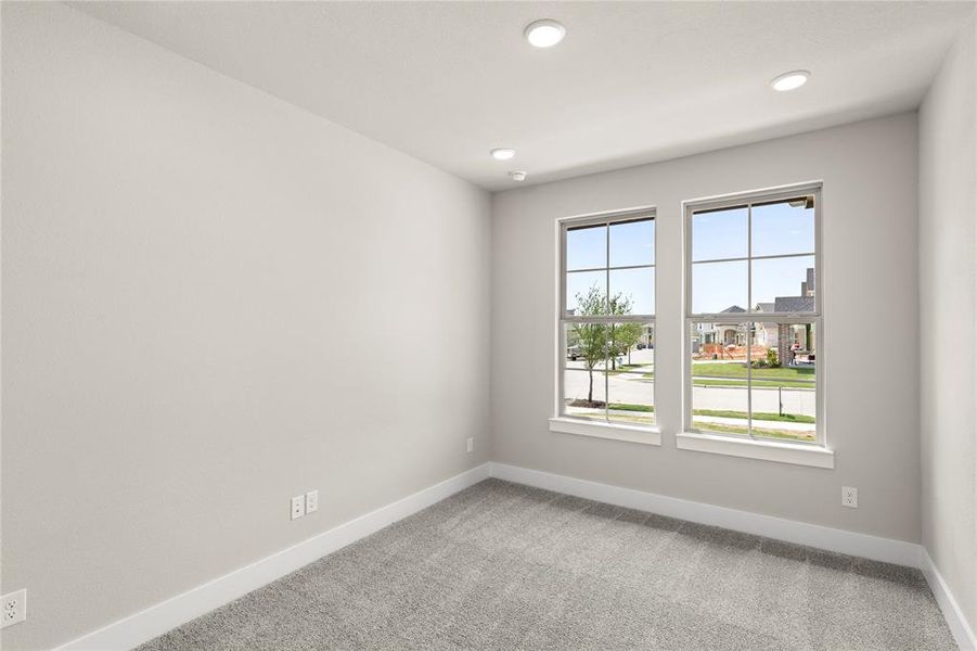 Spacious, unfurnished interior of a new home in Inspiration Collection 60 at Painted Tree, McKinney (Image 34). Spacious, unfurnished interior of a new home in Inspiration Collection 60 at Painted Tree, McKinney (Image 34).