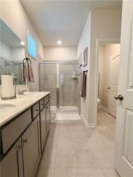 Furnished interior view inside a new home in , Acworth (Image 16).