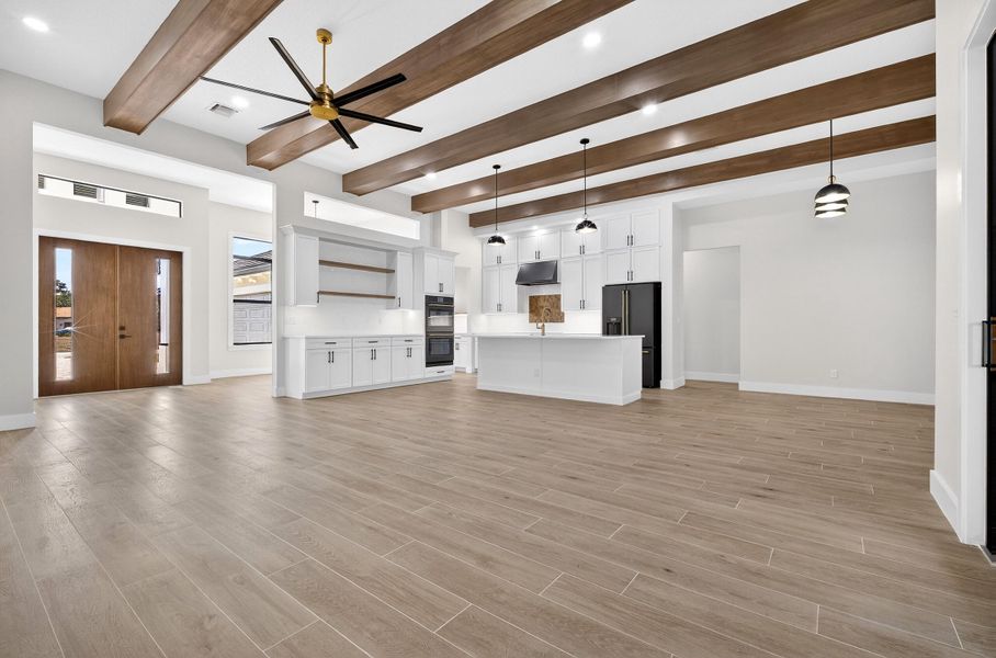 CM MEDIA-51 CM MEDIA-51