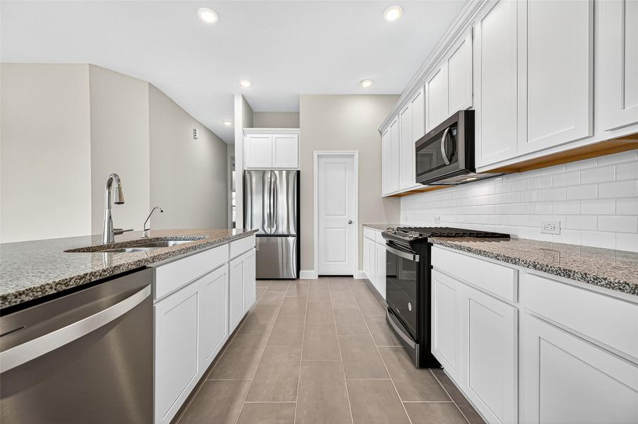 Furnished interior view inside a new home in Jordan Ranch: Signature Series, Katy (Image 7).