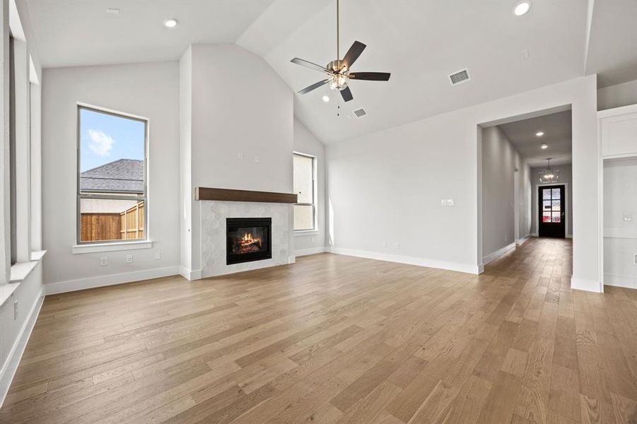 Spacious, unfurnished interior of a new home in Chatham Reserve, Krugerville (Image 18).