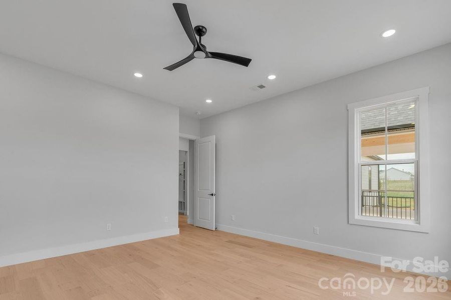 Spacious, unfurnished interior of a new home in , Lincolnton (Image 34). Spacious, unfurnished interior of a new home in , Lincolnton (Image 34).