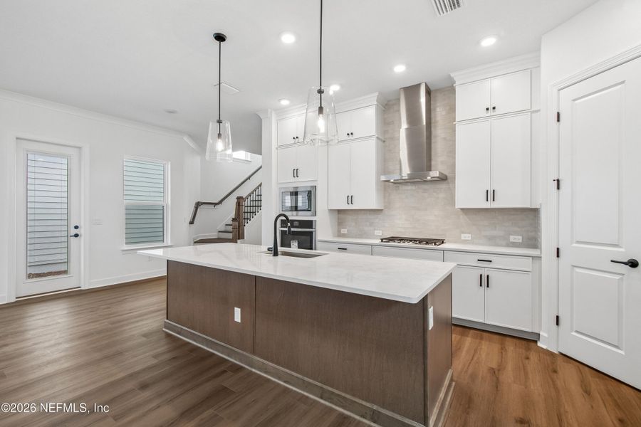 Furnished interior view inside a new home in Seven Pines 40' Front Entry, Jacksonville (Image 7).