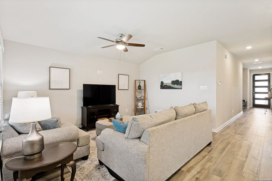 Furnished interior view inside a new home in Lark Canyon, New Braunfels (Image 7). Furnished interior view inside a new home in Lark Canyon, New Braunfels (Image 7).