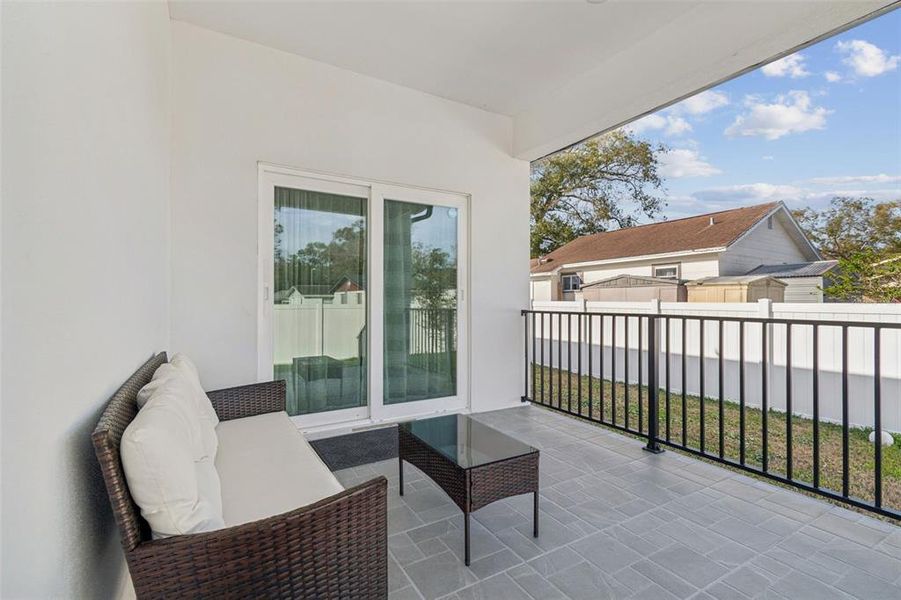 Exterior details and patio area of a home in , Tampa (Image 41).
