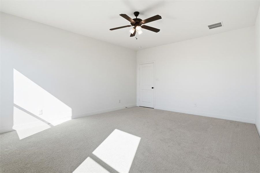 Spacious, unfurnished interior of a new home in Wildcat Ridge, Godley (Image 38). Spacious, unfurnished interior of a new home in Wildcat Ridge, Godley (Image 38).