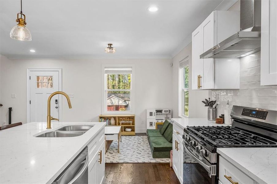 Furnished interior view inside a new home in , Scottdale (Image 37).