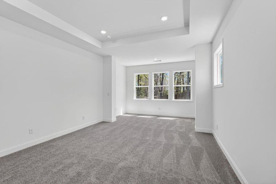 Spacious, unfurnished interior of a new home in Bailey Fence, Dacula (Image 38).