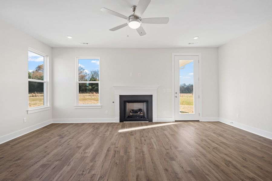 2,793sf New Home in Chapel Hill, TN.  - Slide 27