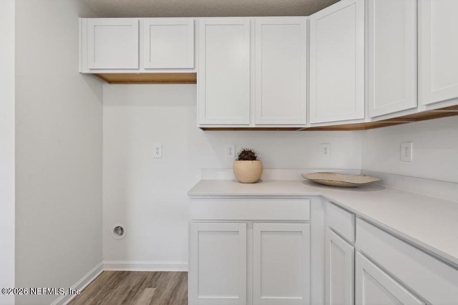Furnished interior view inside a new home in , Jacksonville (Image 40).