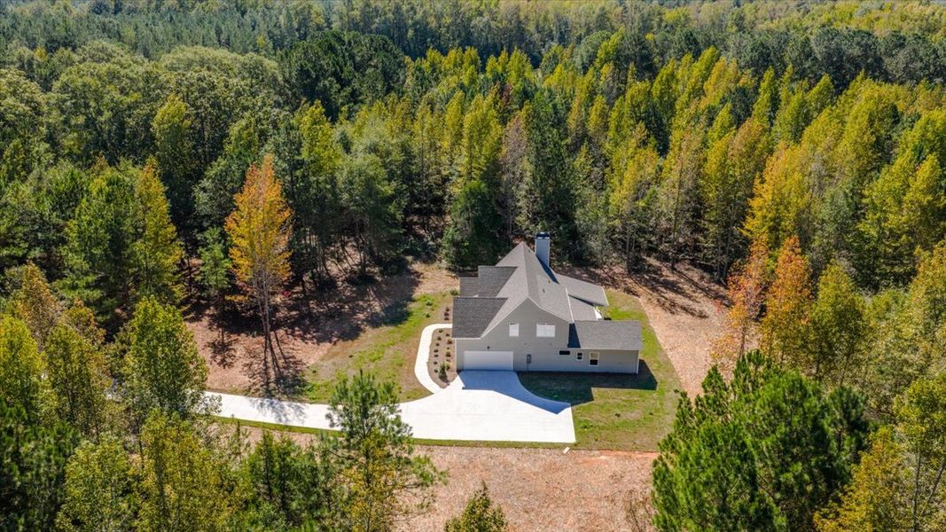 Image 48 of a home in Collier Grove.