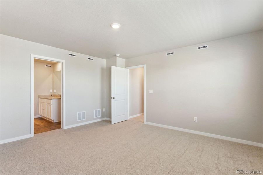 Spacious, unfurnished interior of a new home in Bennett Ranch, Bennett (Image 14).