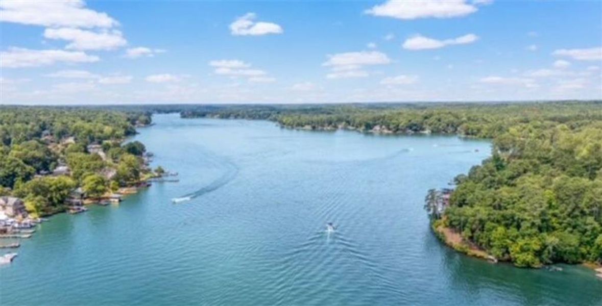 Natural landscape and outdoor views near Waters Edge in Mansfield (Image 23).