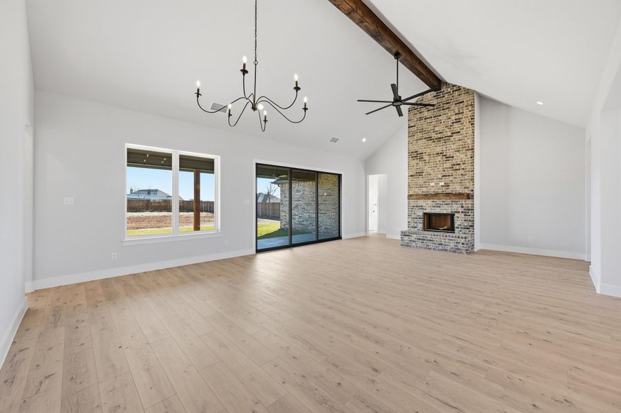 Spacious, unfurnished interior of a new home in Coyote Crossing, Godley (Image 20). Spacious, unfurnished interior of a new home in Coyote Crossing, Godley (Image 20).