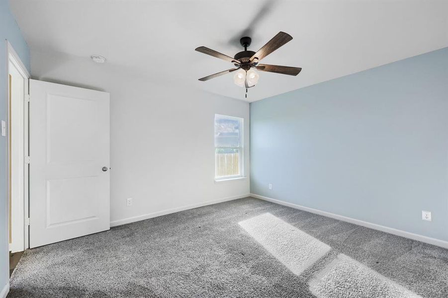 Spacious, unfurnished interior of a new home in Patriot Estates, Venus (Image 23).