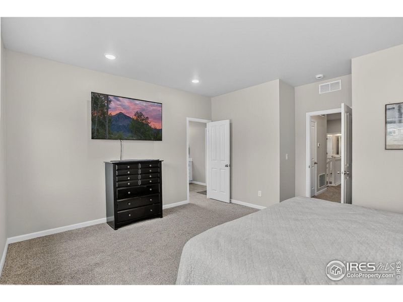 Image 37 of a home in Highlands Preserve.