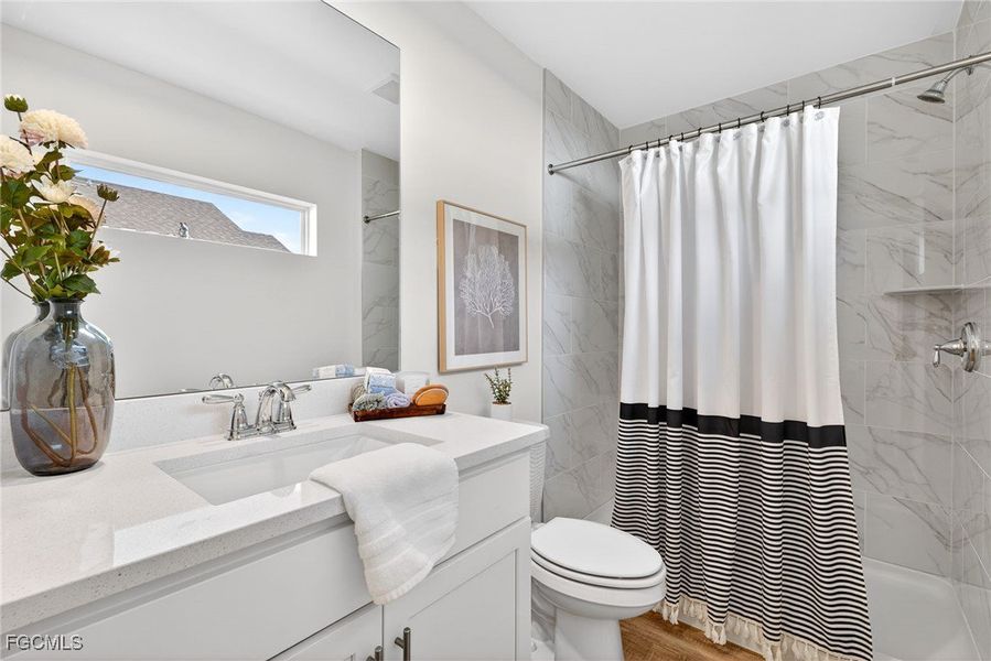 Furnished interior view inside a new home in Cape Coral, Cape Coral (Image 14).