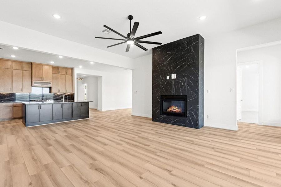 Spacious, unfurnished interior of a new home in Leander Estates, Leander (Image 16). Spacious, unfurnished interior of a new home in Leander Estates, Leander (Image 16).