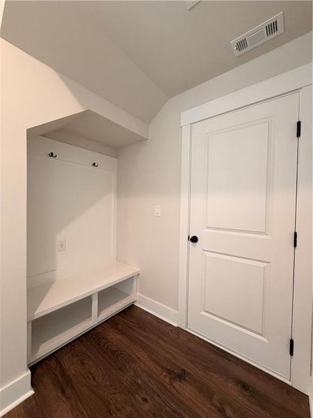 Spacious, unfurnished interior of a new home in The Groves at Myrtle, Roswell (Image 31). Spacious, unfurnished interior of a new home in The Groves at Myrtle, Roswell (Image 31).