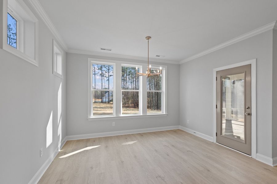 Representative unfurnished interior of a home built from the The Hampton by RobuckHomes in Baylee Ridge, Selma (Image 144).