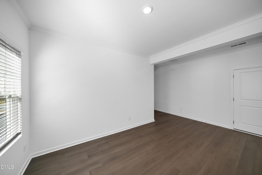 SUN_SherriDowns_Pic_Tessa-13