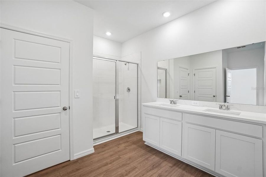 Furnished interior view inside a new home in Hawthorne Ranch, Lakeland (Image 9).