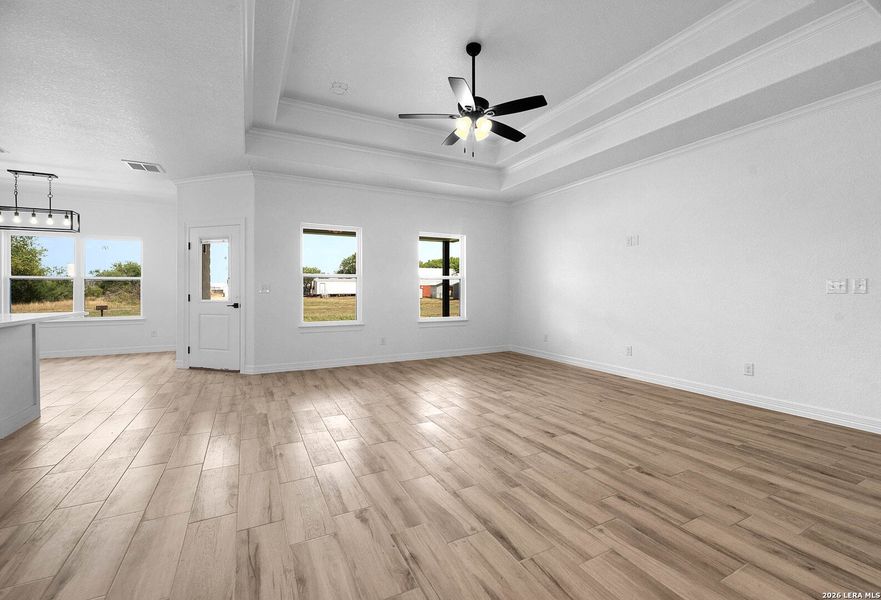 Spacious, unfurnished interior of a new home in , Marion (Image 15).