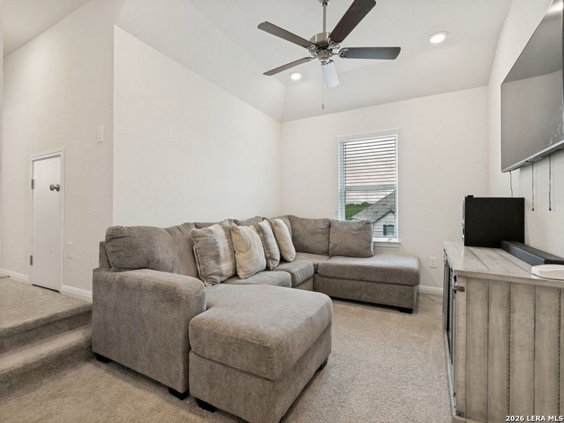 Furnished interior view inside a new home in Venado Crossing, Cibolo (Image 16). Furnished interior view inside a new home in Venado Crossing, Cibolo (Image 16).