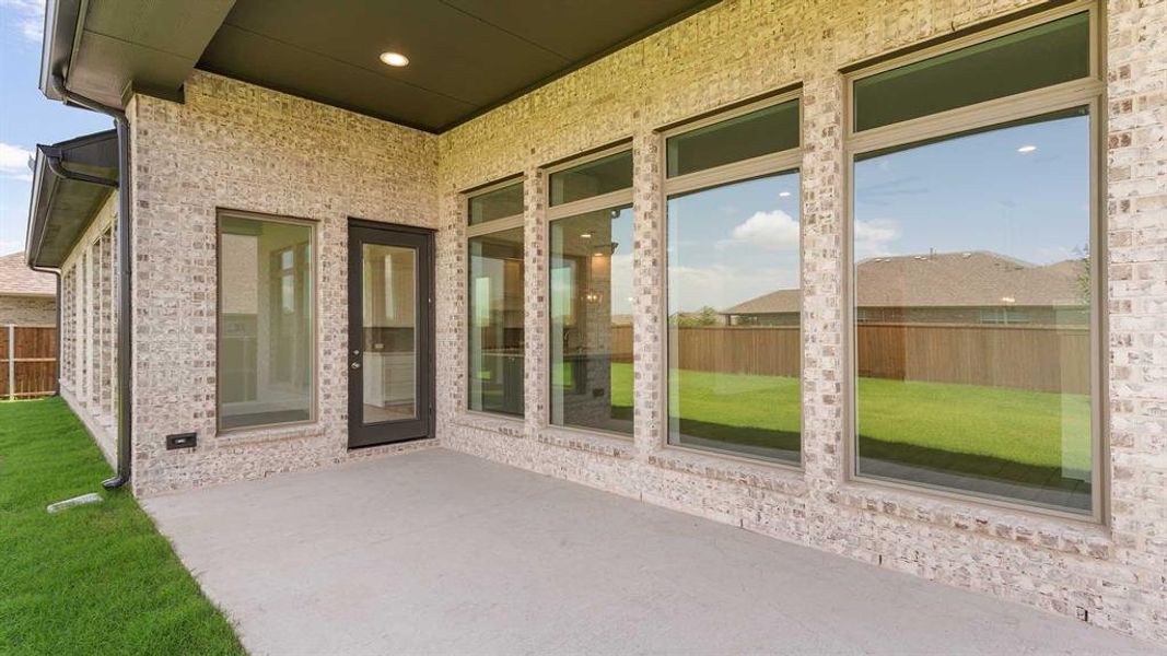 Spacious, unfurnished interior of a new home in Devonshire - Reserve 60', Forney (Image 23). Spacious, unfurnished interior of a new home in Devonshire - Reserve 60', Forney (Image 23).