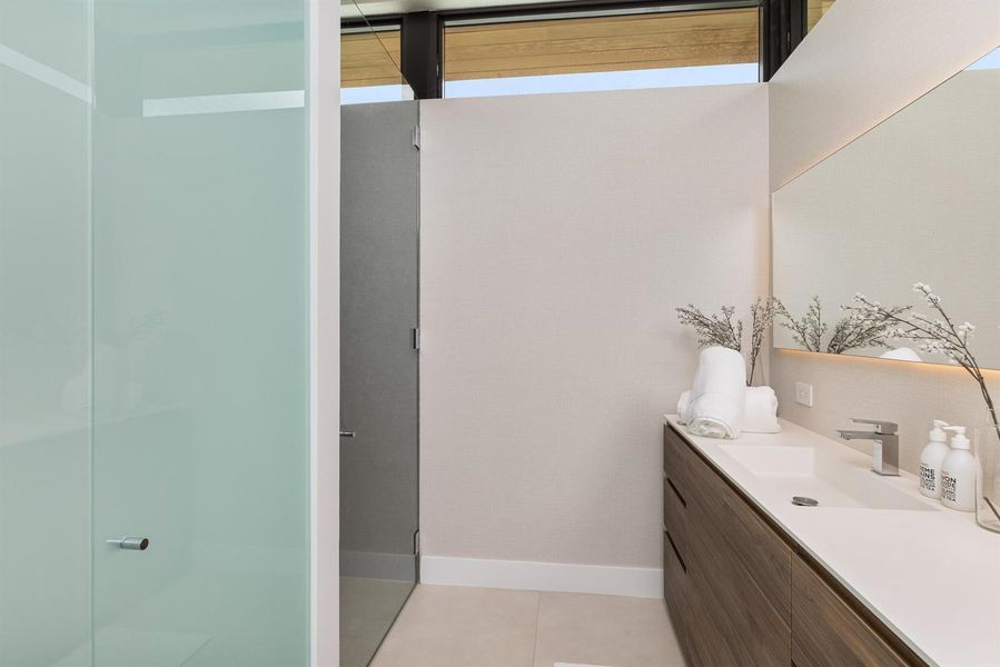 Guest Bath 4 Guest Bath 4