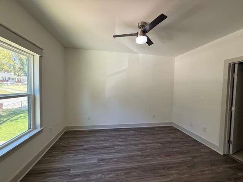Spacious, unfurnished interior of a new home in , Atlanta (Image 19).