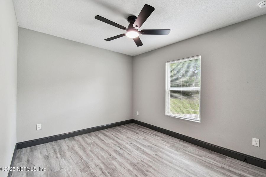 Spacious, unfurnished interior of a new home in , Jacksonville (Image 26).