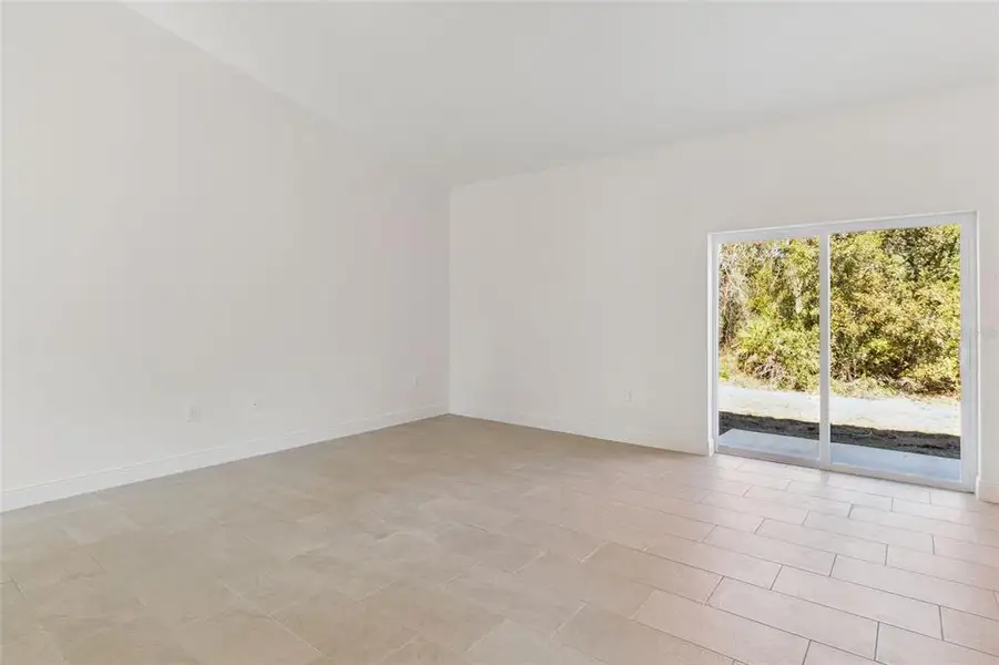 Spacious, unfurnished interior of a new home in , Yeehaw Junction (Image 15). Spacious, unfurnished interior of a new home in , Yeehaw Junction (Image 15).