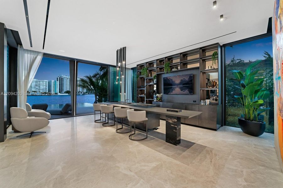 Community amenities in , Miami Beach (Image 60).