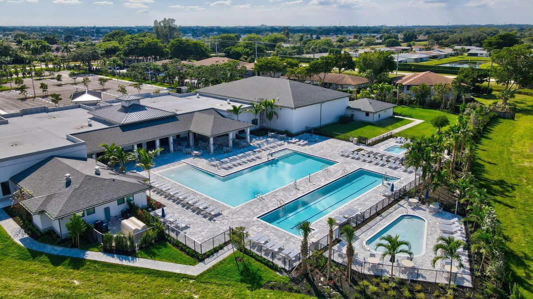 Community amenities in Delray Trails: The Woods, Delray Beach (Image 40).