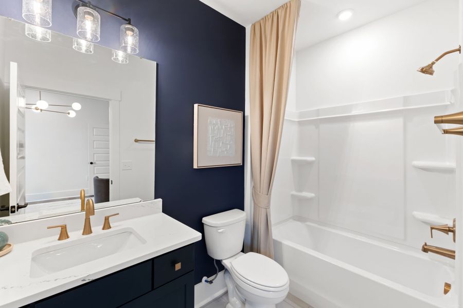 Representative furnished interior of a home built from the Renown by Del Webb in Del Webb Ocean Isle Beach, Shallotte (Image 12).