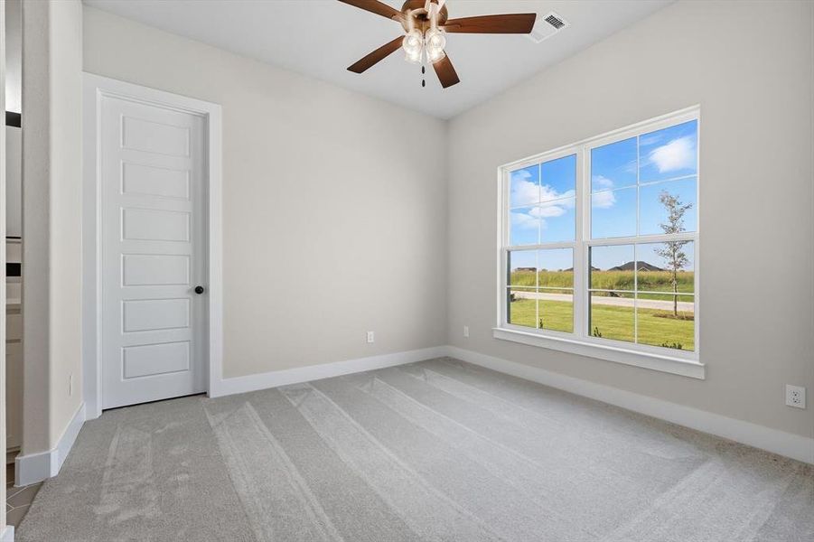 Spacious, unfurnished interior of a new home in , Venus (Image 16). Spacious, unfurnished interior of a new home in , Venus (Image 16).