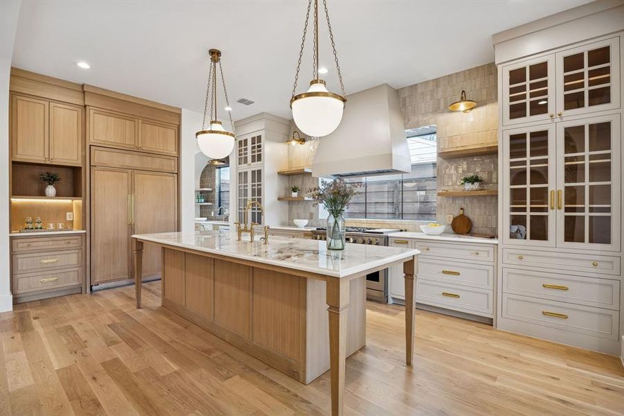 Furnished interior view inside a new home in , Dallas (Image 5).