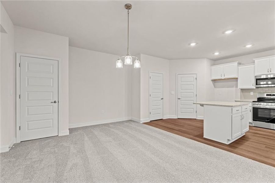 Spacious, unfurnished interior of a new home in Canterbury Villas, Carrollton (Image 14).