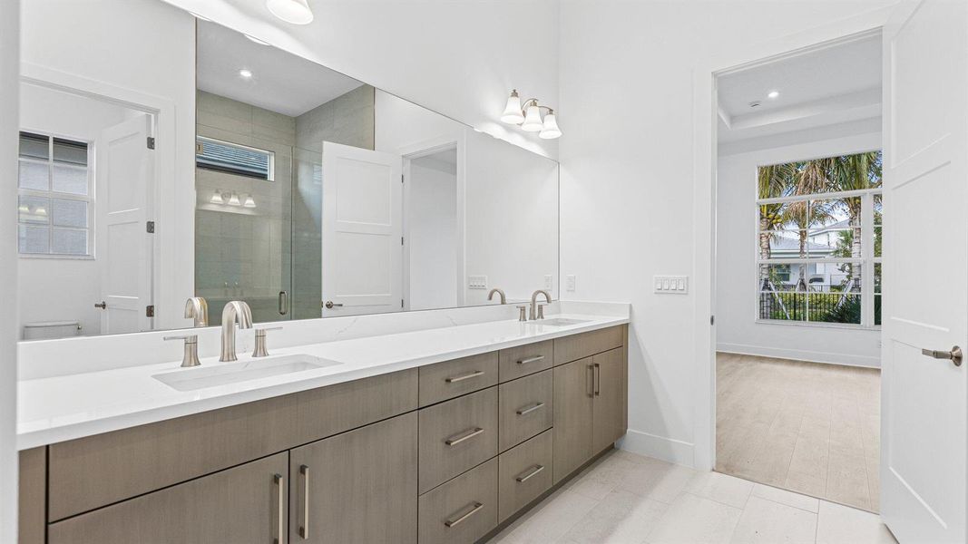 Owner's Bath Owner's Bath