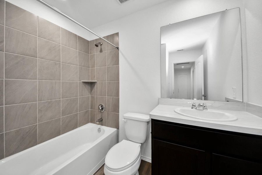 Furnished interior view inside a new home in Legacy Park, Houston (Image 11).