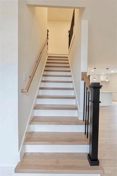 Spacious, unfurnished interior of a new home in , Lawrenceville (Image 37).