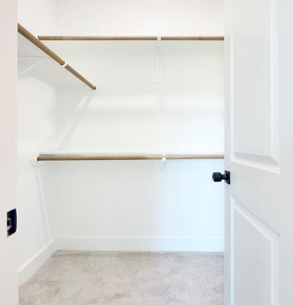 Spacious, unfurnished interior of a new home in , Houston (Image 13).